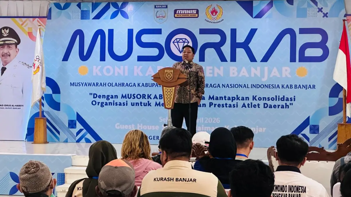 Ketua KONI Banjar periode 2022–2026, Muhammad Rofiqi saat menyampaikan sambutan pada Musorkab KONI Banjar di Martapura, Selasa (28/4). (FADLAN ZAKIRI/RADAR BANJARMASIN)