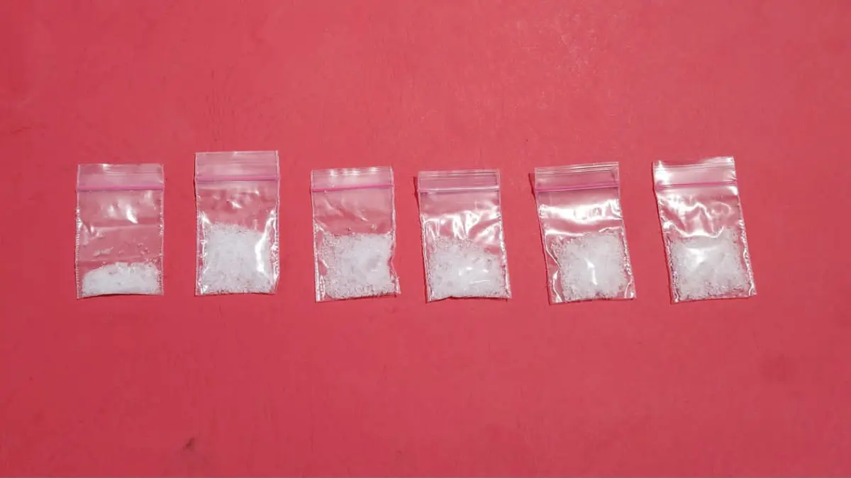 BARANG BUKTI: Enam paket sabu yang disita Satnarkoba Polres Tabalong.