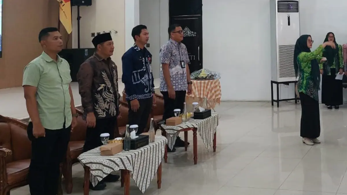 HARI BURUH: Peringatan hari buruh di HST digelar sederhana di Balai Rakyat, Kamis (30/4/2026).