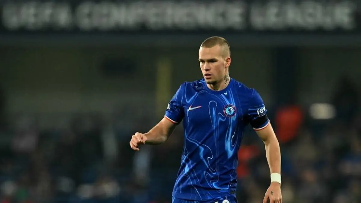 DISANKSI: Penyerang Chelsea, Mykhailo Mudryk resmi disanksi larangan bermain selama empat tahun oleh FA.&nbsp;
(AFP/GLYN KIRK)