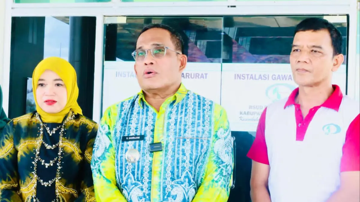HADIR:Bupati Kabupaten Hulu Sungai Utara (HSU), H Sahrujani meninjau pelaksanaan Operasi Bibir Sumbing yang digelar pasca peringatan Hari Jadi ke-74 Kabupaten HSU, Sabtu (2/5/2026) di RSUD Pambalah Batung Amuntai.(Foto:Pemkab HSU)&nbsp;