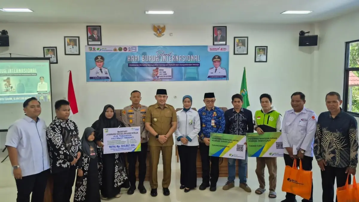 DORONG: Bupati Kabupaten Tanah Laut Dorong Perlindungan Nyata bagi Pekerja Informal.