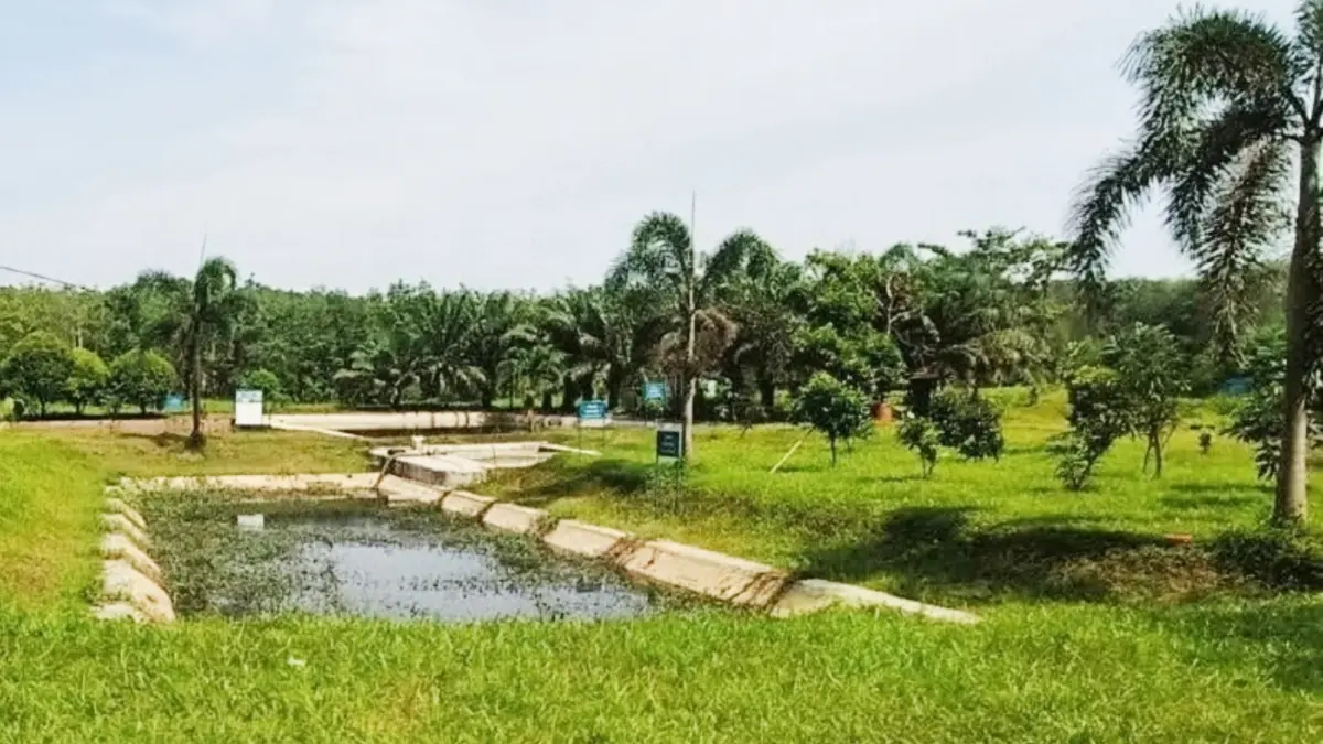 PENGOLAHAN: Kolam pengolahan air &nbsp;lindi dan pembagian zona di TPA Cahaya Kencana, Kabupaten Banjar.
(FotoL FADLAN ZAKIRI/RADAR BANJARMASIN)