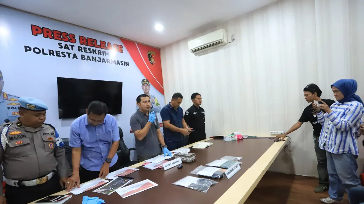 RILIS KASUS: Kasat Reskrim Polresta Banjarmasin, Kompol Eru Alsepa saat memberikan keterangan terkait kasus pencabulan.&nbsp;