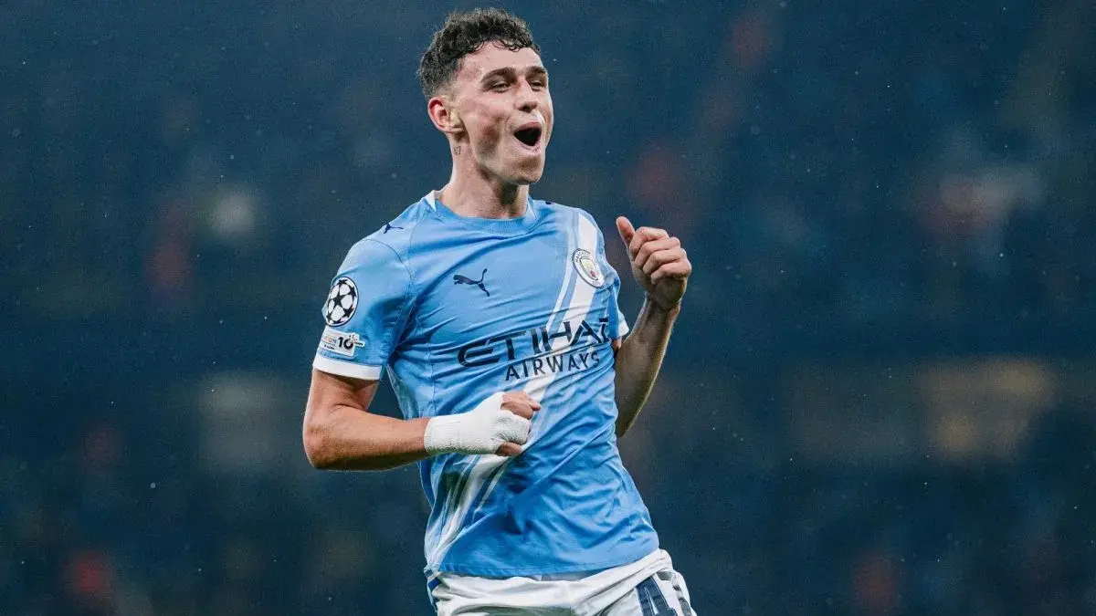 SEPAKAT: Pemain Manchester City, Phil Foden sepakati kontrak baru bersama The Citizen.&nbsp;
(Manchester City)