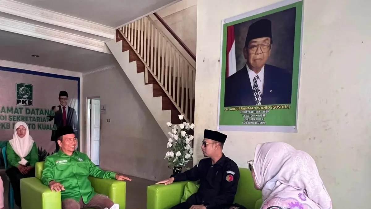 KONSOLIDASI: Bawaslu Batola saat silaturahmi dan koordinasi guna memperkuat demokrasi menjelang Pemilu 2029.
(Bawaslu untuk Radar Banjarmasin)&nbsp;