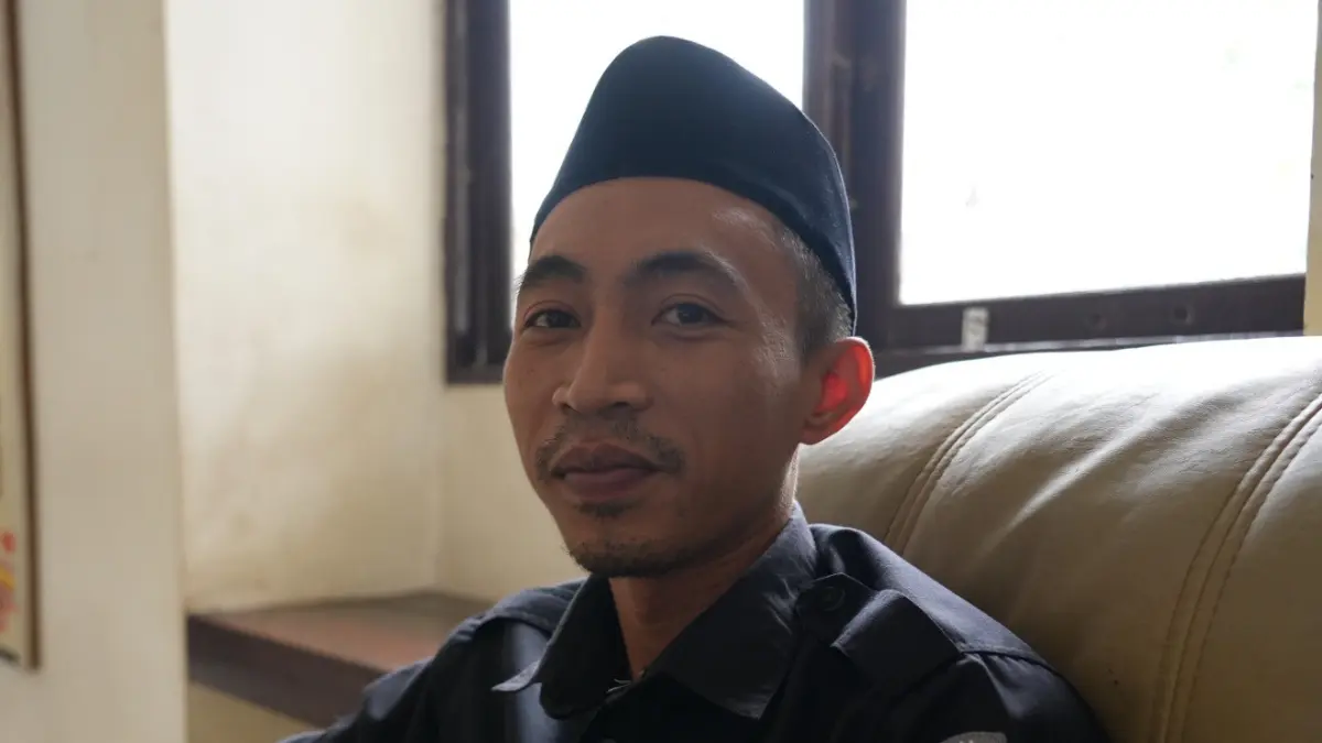 JELASKAN: Anggota Bawaslu Tapin Ahmad Fadzrul Rahman menjelaskan terkait perekrutan Pendidikan Pengawas Partisipatif.