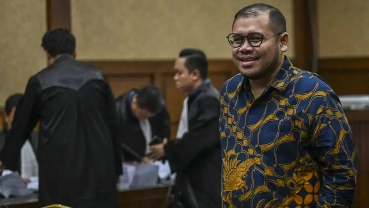 TERDAKWA: Mantan Konsultan Teknologi Kemendikbudristek, Ibrahim Arief alias Ibam dituntut 15 tahun penjara dalam kasus dugaan korupsi pengadaan laptop Chromebook. (ANTARA)