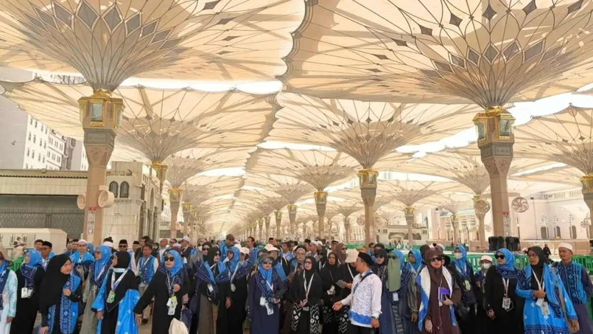 LEBIH CEPAT: Paket haji khusus makin diminati masyarakat Kalsel karena masa tunggunya yang lebih cepat dibandingka haji reguler.(Foto: Raudah Anisya/Radar Banjarmasin)&nbsp;