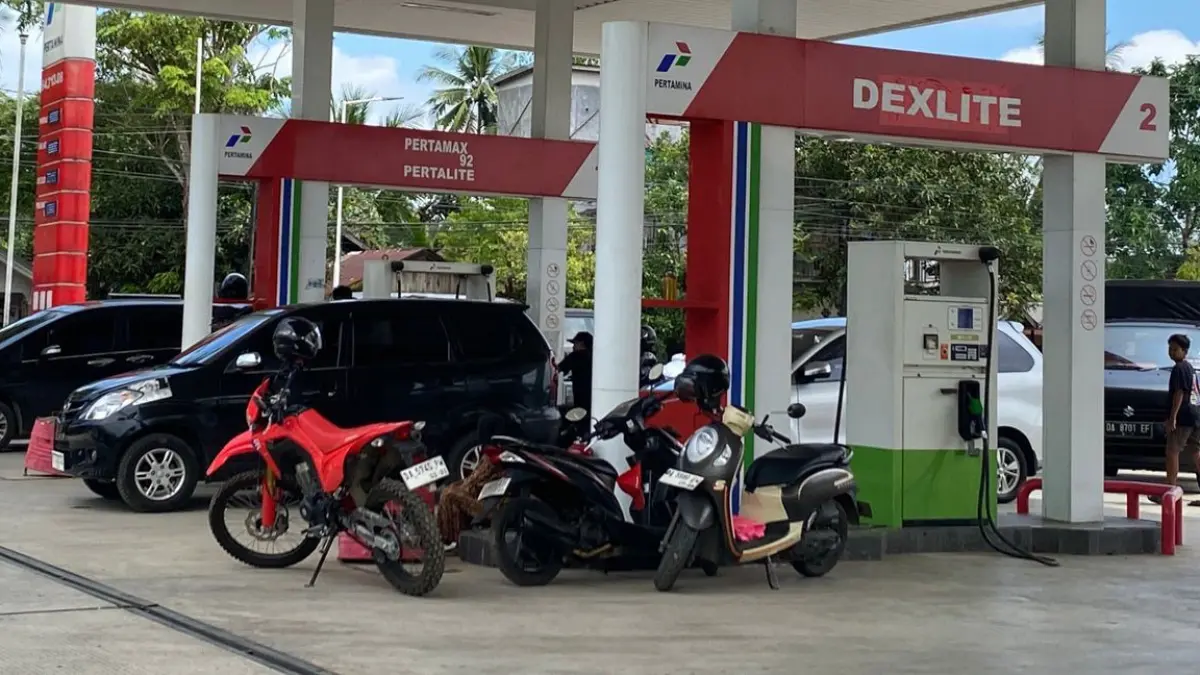 KLARIFIKASI: Pihak SPBU Gambah meluruskan video viral soal pengisian bio solar malam hari.