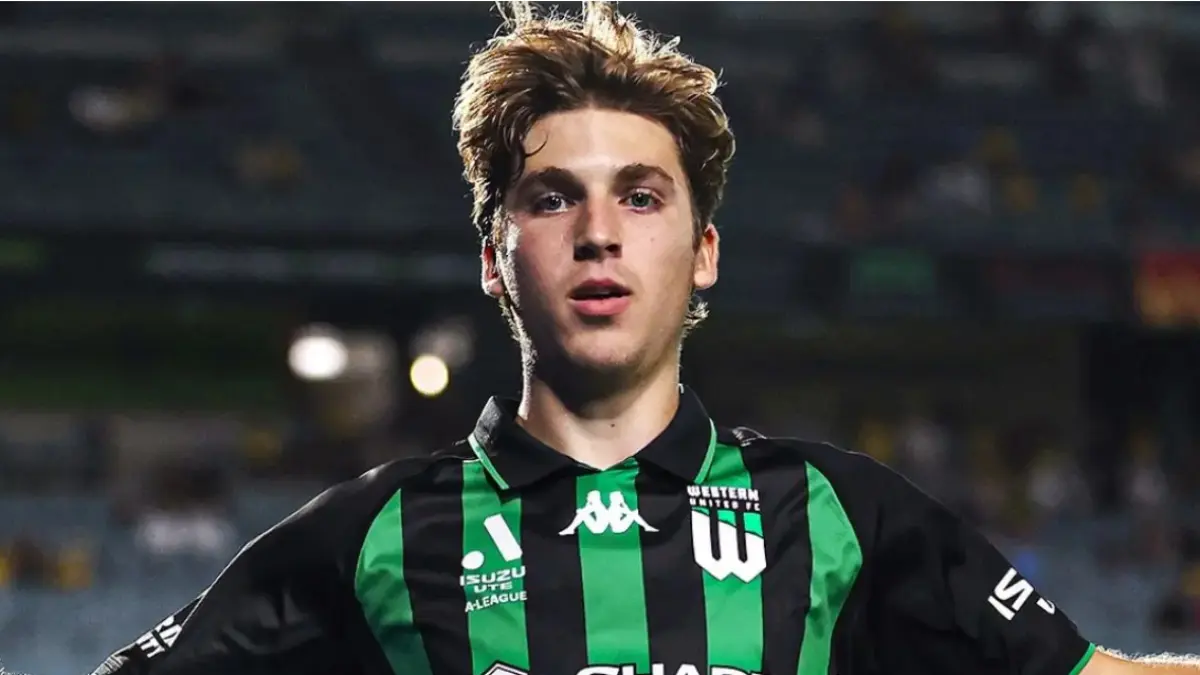 BERMAIN DI AUSTRALIA: Luke Vickery saat memperkuat Macarthur FC, striker muda yang digadang jadi solusi lini depan Timnas Indonesia. (Instagram/@luke.vickery_)
