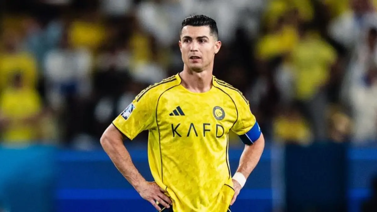 MENUNDA: Cristiano Ronaldo harus menunda trofi pertama bersama Al Nassr.&nbsp;
(ig @segmentofutbolec)