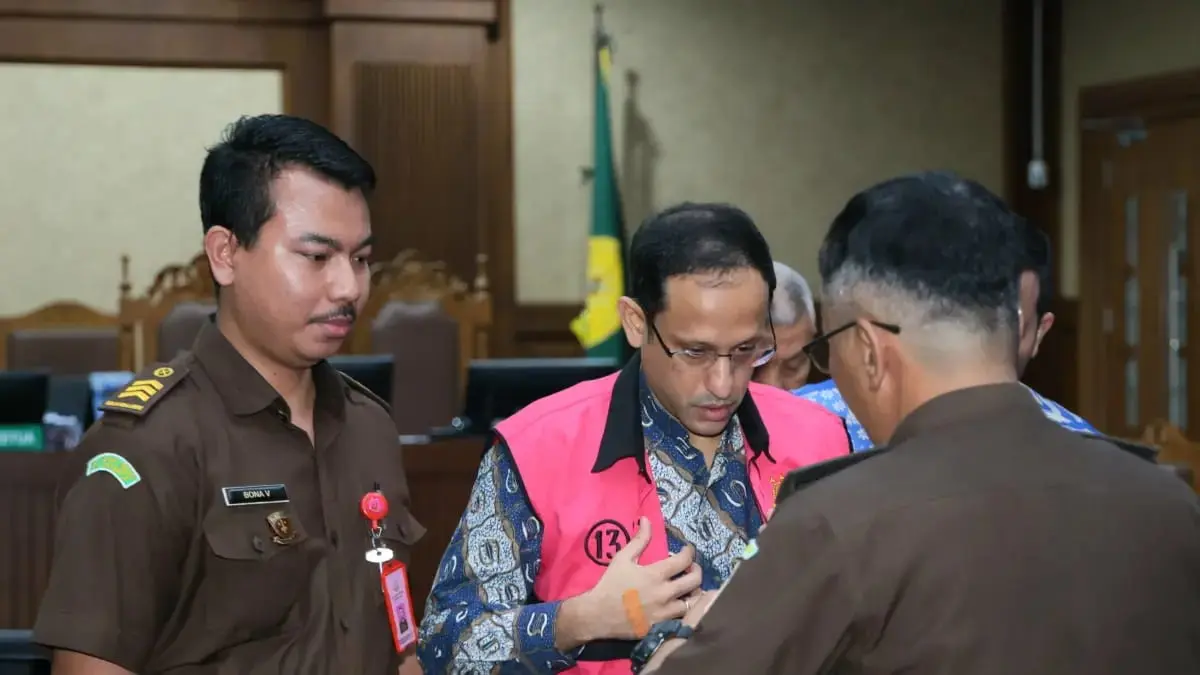 SEDIH: Terdakwa kasus dugaan korupsi pengadaan Chromebook dalam program digitalisasi pendidikan di Kemendikbudristek Nadiem Makarim menjalani sidang lanjutan di Pengadilan Tipikor, Jakarta, Senin (11/5). (Dery Ridwansah/ Jawa Pos)