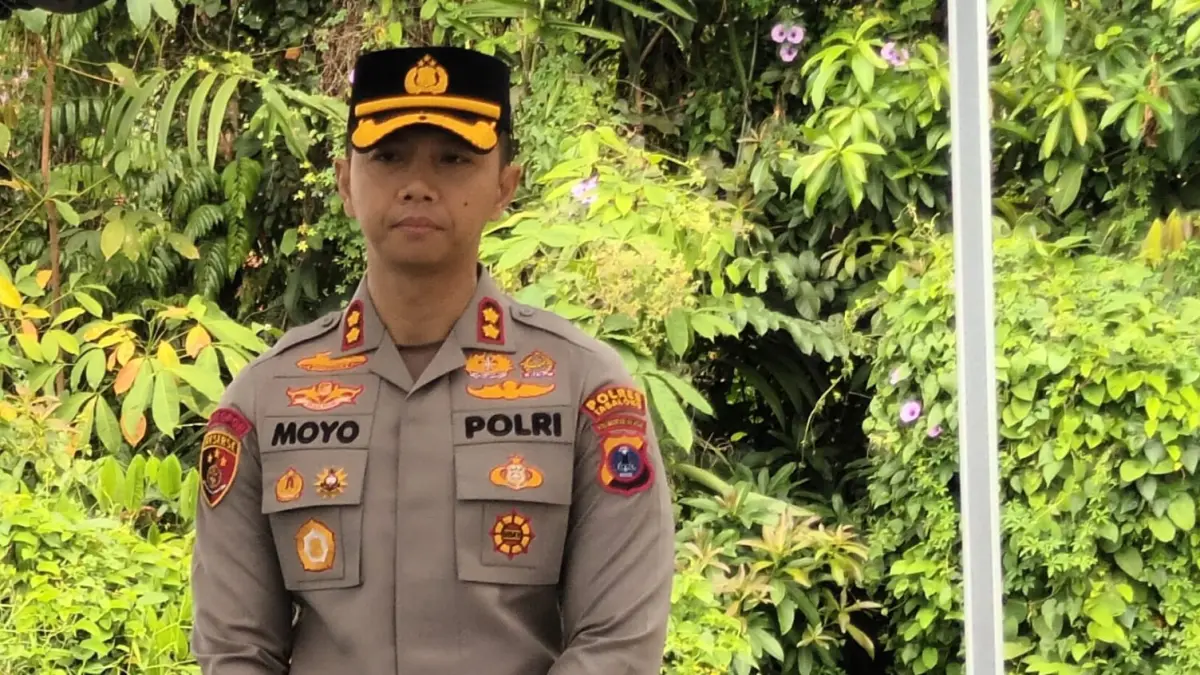 Kapolres Tabalong AKBP Wahyu Ismoyo

(Foto : Ibnu Dwi Wahyudi/ Radar Banjarmasin)