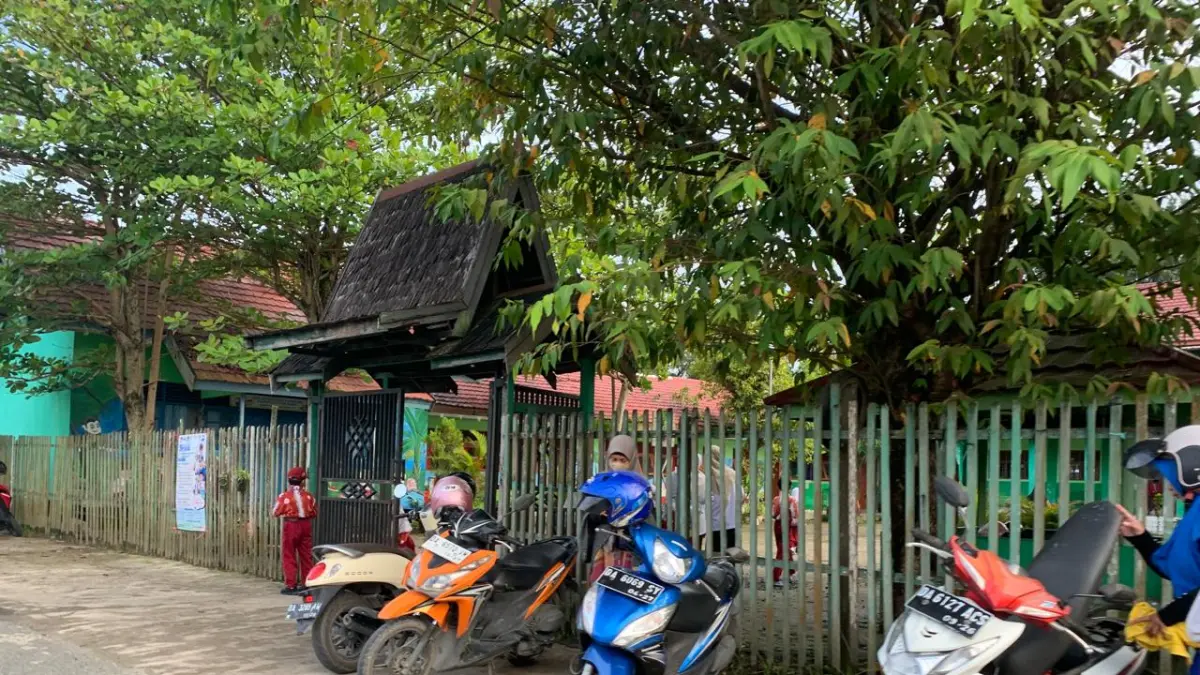 SDN Pengambangan 9, salah satu satu sekolah yang akan di regrouping pada tahun ini. (Endang Syarifuddin/Radar Banjarmasin)