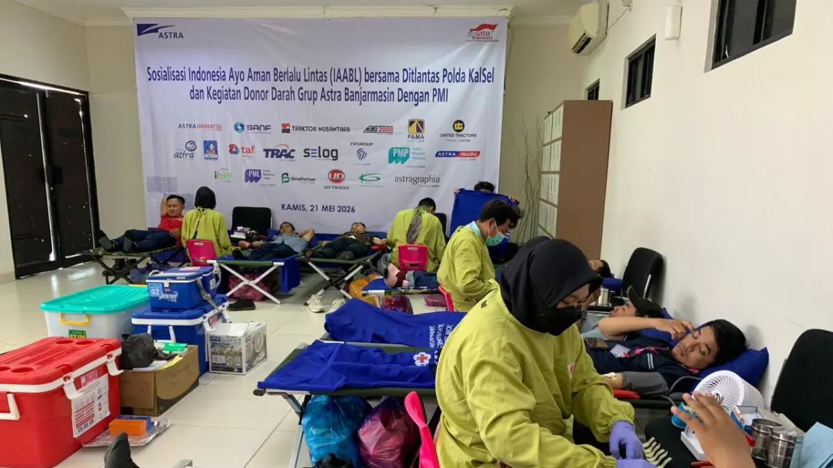 SOSIAL: Suasana kegiatan donor darah yang diikuti karyawan Grup Astra Banjarmasin sebagai bentuk kepedulian sosial dan aksi kemanusiaan bagi masyarakat.