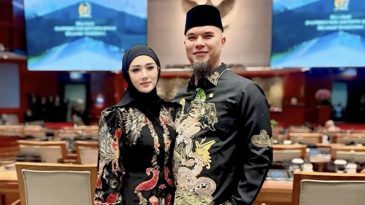 CERAI: Ahmad Dhani membeberkan dirinya sempat ingin bercerai dengan Mulan Jamilah setahun yang lalu. (Foto: Instagram)