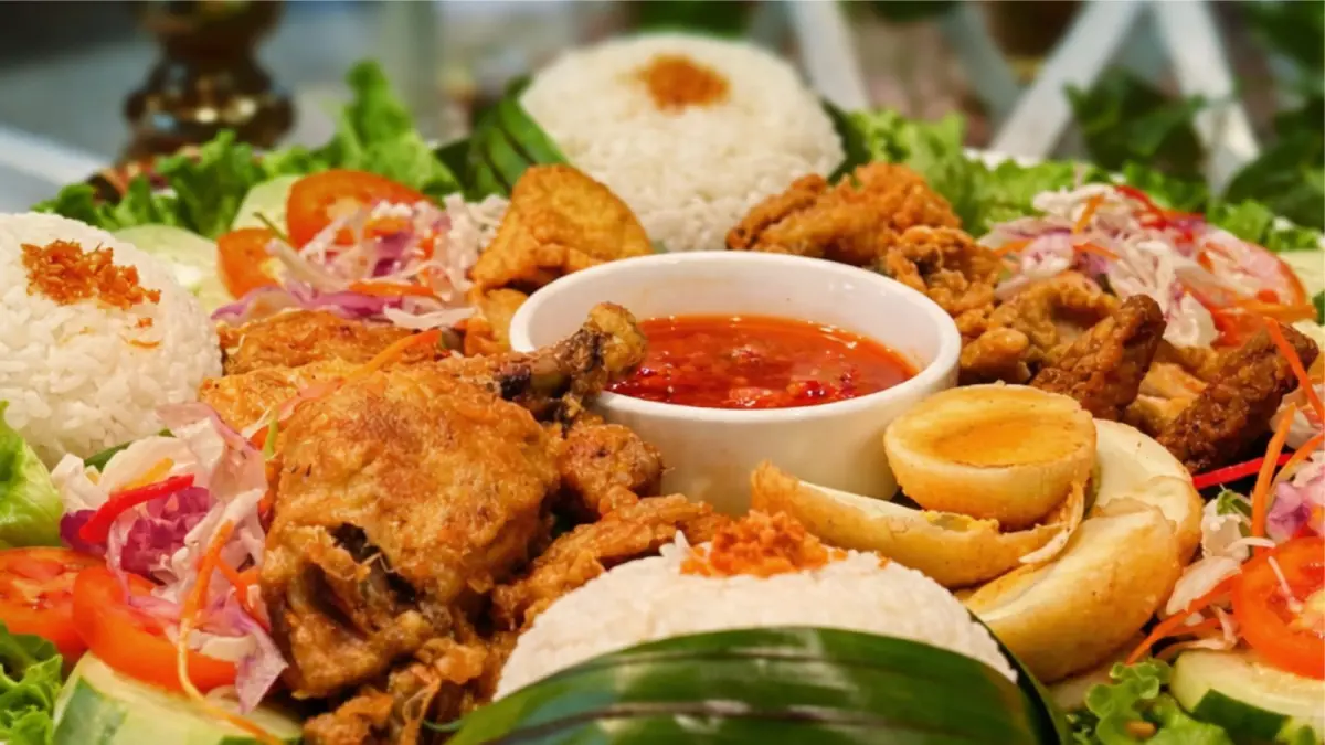 SEDAP: Sajian kuliner promo di Fave+ Hotel Banjarbaru.(Foto:Fave+ Hotel Banjarbaru) 