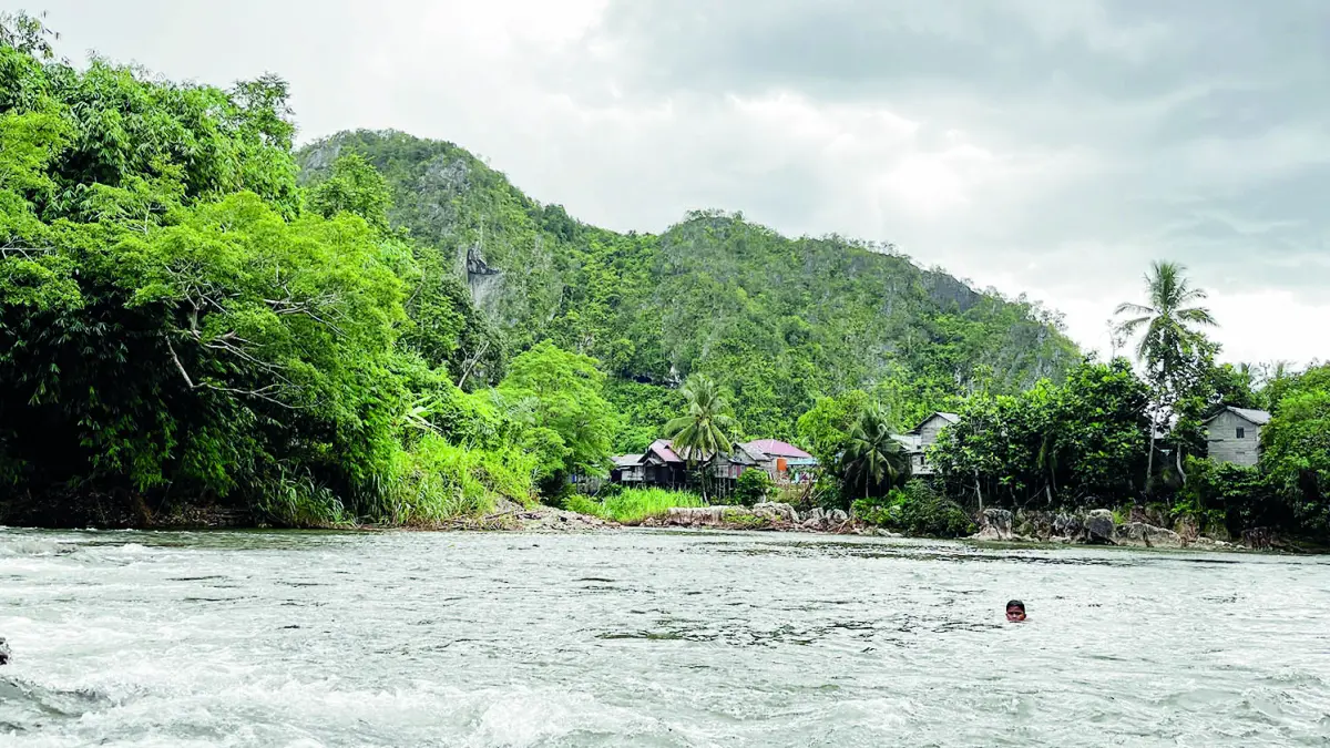KEASRIAN DESA: Hampir di setiap sudut desa menyajikan pemandangan yang indah untuk diabadikan, lengkap dari aliran sungai hingga pegunungan.