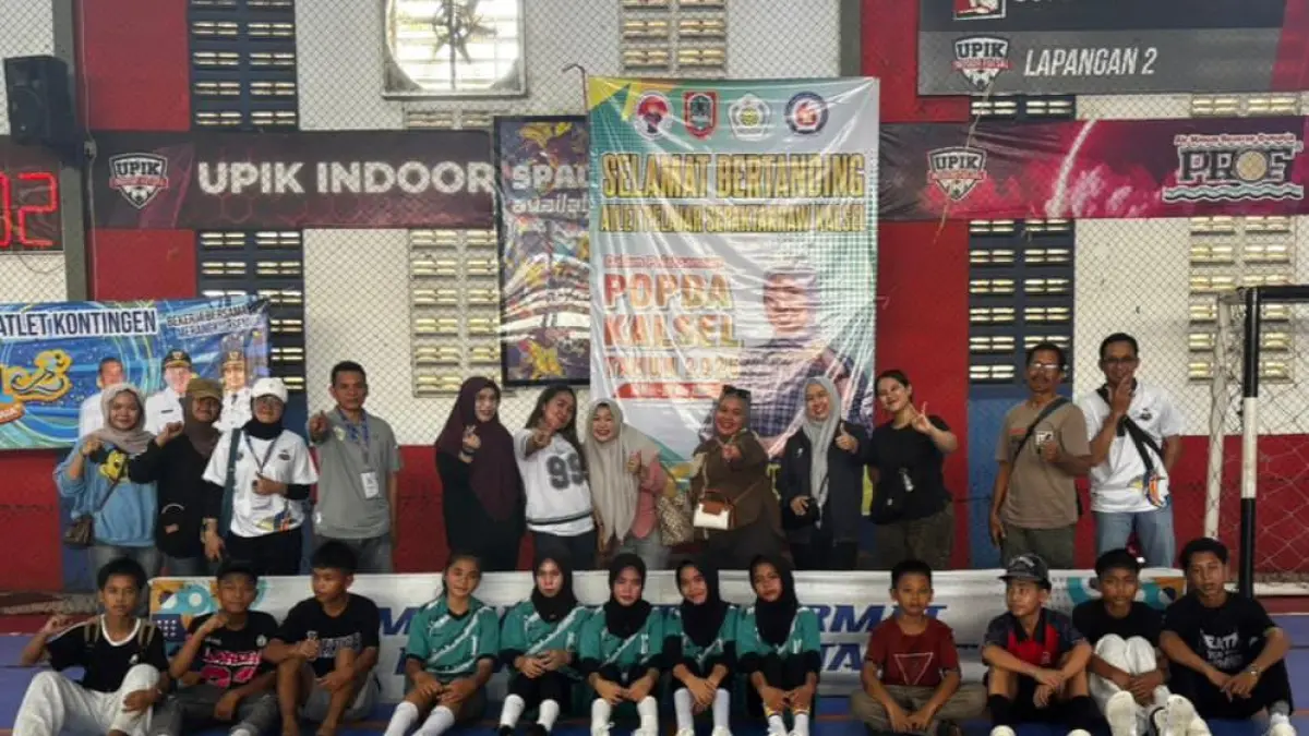 PERTANDINGAN: Foto bersama setelah pertandingan partai final sepak takraw.Foto: Disparpora untuk Radar Banjarmasin.
