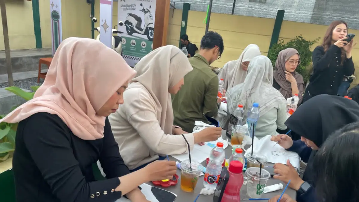 KREATIF: Honda Trio Motor ajak anak muda Banjarmasin rkspresikan gaya lewat Scoopy “Your Mode, Your Ride”.(Foto: PT Trio Motor) &nbsp;

