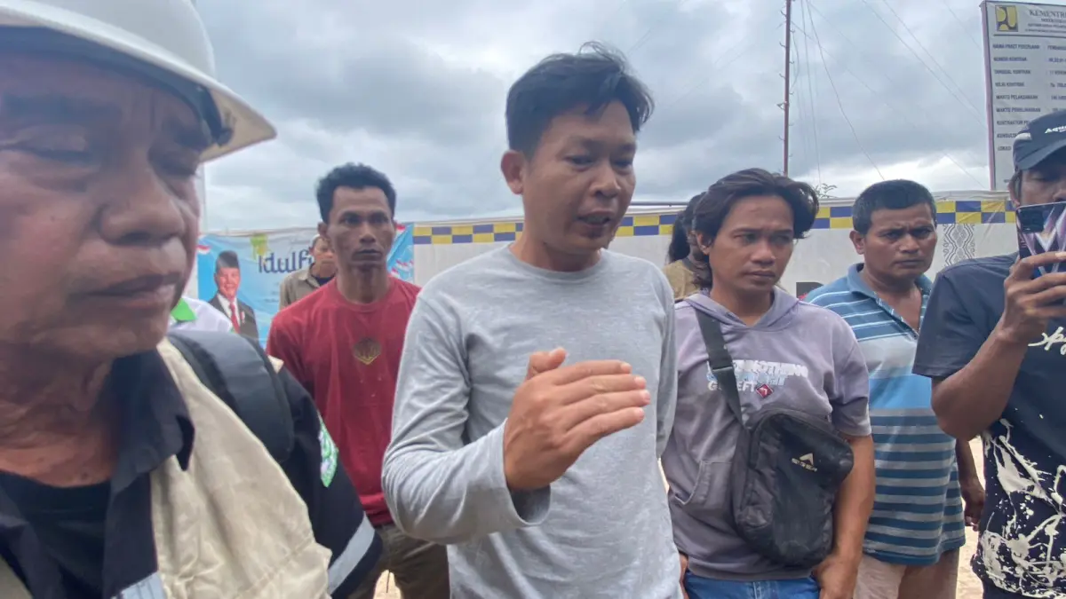 proyek pembangunan Sekolah Rakyat Banjarbaru diwarnai gelombang protes (Fikri Untuk Radar Banjarmasin)