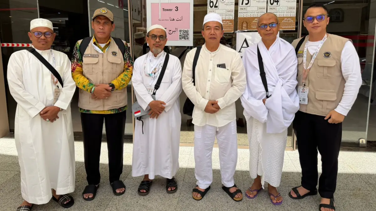 PERSIAPAN: Para jemaah haji Kabupaten Tapin melaksanakan persiapan sebelum ke Arafah untuk melaksanakan wukuf.