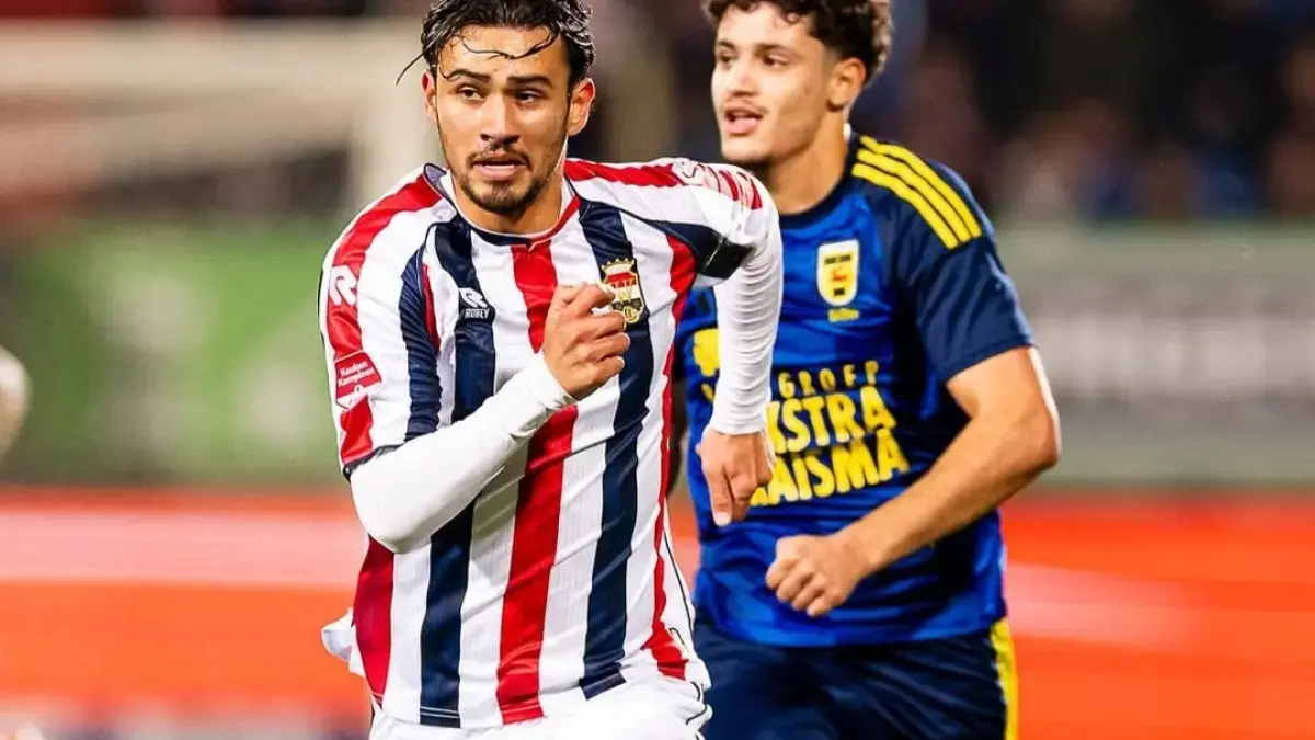 PROMOSI: Aksi Nathan Tjoe-A-On bersama Willem II.&nbsp;
(Dok. Willem II)