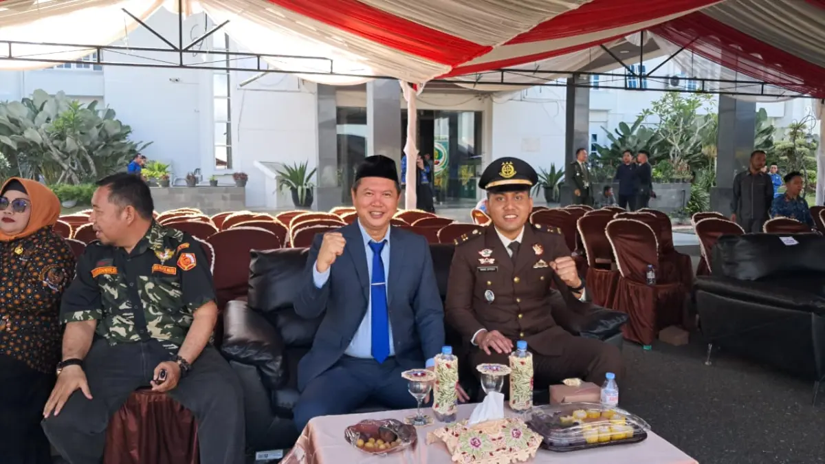HARLAH PANCASILA: Wakil Ketua DPRD Kabupaten Balangan, Saiful Arif saat mengikuti apel kebangsaan peringatan Hari Lahir Pancasila di halaman Kantor Bupati Balangan, Senin (1/6/2026)