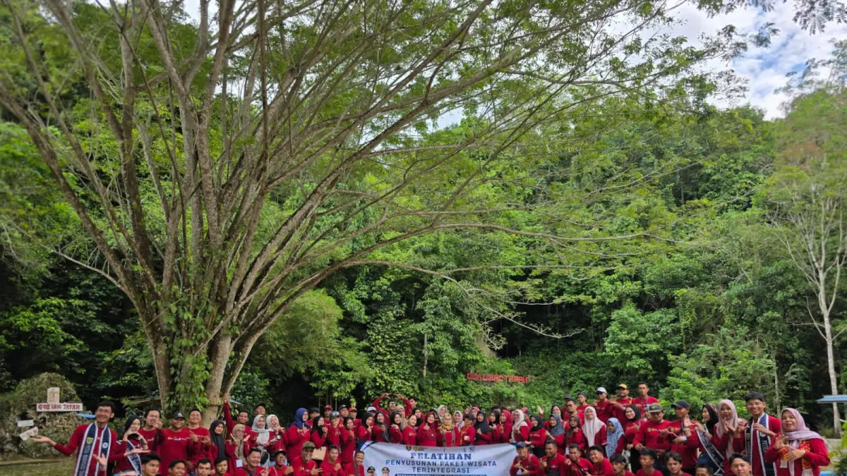 SUPAYA DIKENAL: Pelaku wisata siap mempromosikan objek wisata di Kabupaten Tabalong.(Foto: ASPERWI Kalsel)&nbsp;