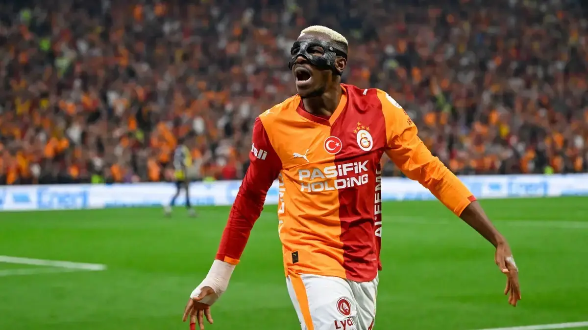 INCARAN: Striker Galatasaray, Victor Osimhen disebut kembali jadi incaran Manchester United.&nbsp;
(AFP)&nbsp;
