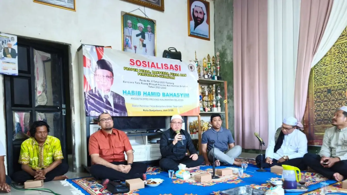 SOSIALISASI: Anggota DPRD Provinsi Kalimantan Selatan, Habib Hamid Bahasyim, melaksanakan sosialisasi Peraturan Daerah (Perda) Nomor 6 Tahun 2023 tentang Rencana Tata Ruang Wilayah (RTRW) Tahun 2023–2042 di Banjarbaru, Selasa (2/6).