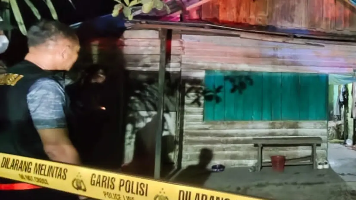 RUMAH KORBAN: Lokasi ditemukannya jenazah Eka Dianti, warga Desa Warukin, Kecamatan Tanta, Kabupaten Tabalong.(Foto:Polres Tabalong untuk Radar Banjarmasin)