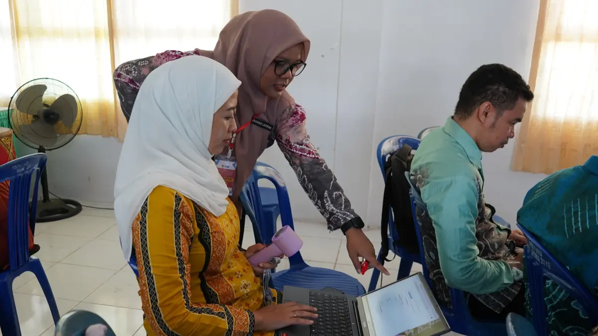 MENINGKAT: Jumlah guru di HST yang bersertifikat Google For Education melonjak.