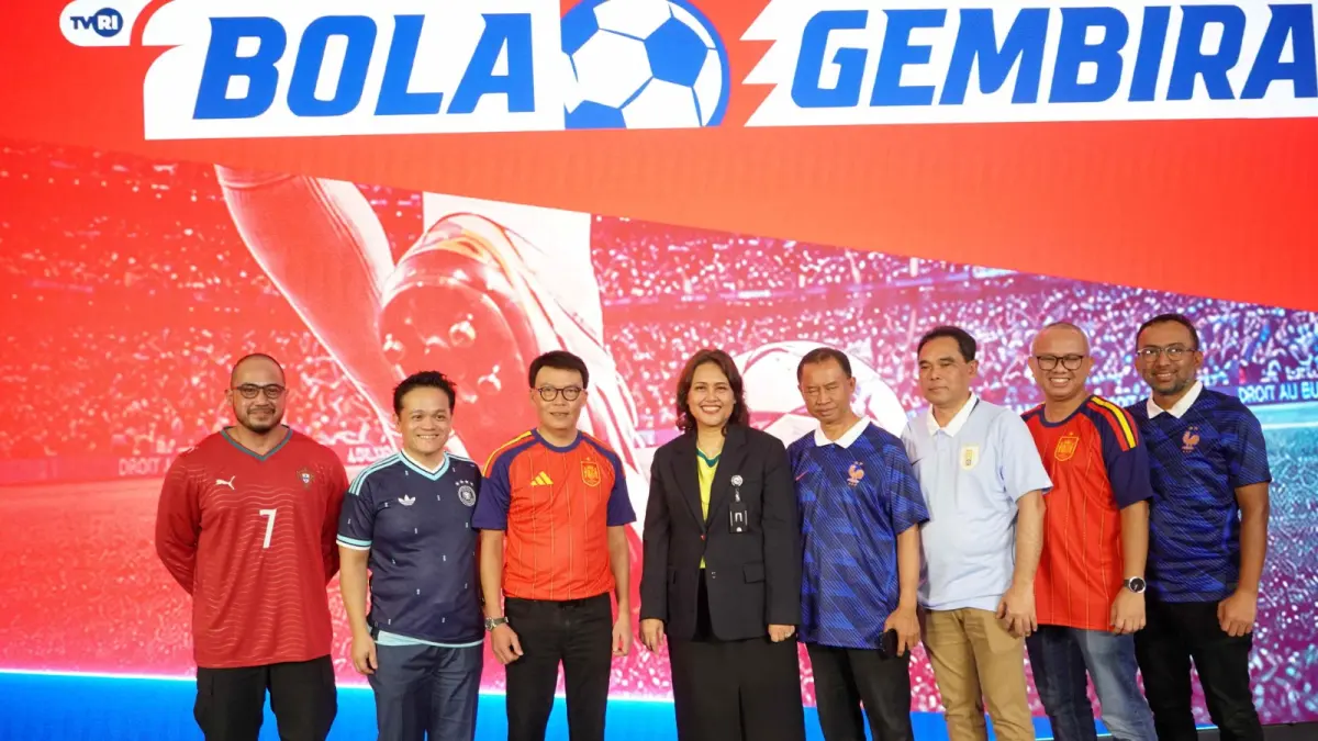 NONTON: MAXStream TV hadirkan pengalaman nonton yang fleksibel kapanpun dan di manapun.(Foto: Telkomsel)&nbsp;