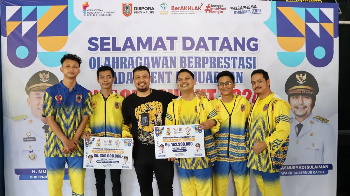 Sebanyak 143 orang terdiri dari 105 atlet dan 38 pelatih dari 21 cabang olahraga peraih medali PON sedang dibina Dispora Kalsel dengan target mempertahankan dan meningkatkan perolehan medali di PON mendatang. (M.Idris Jian Sidik)