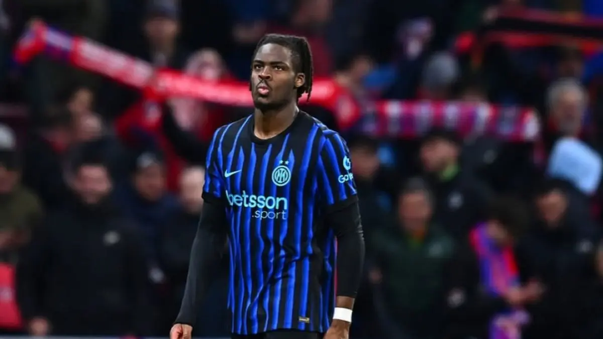 INCARAN: Bek Inter Milan, Yann Bisseck jadi incaran Bayern Munchen.&nbsp;
(Dok. Yann Bisseck)
