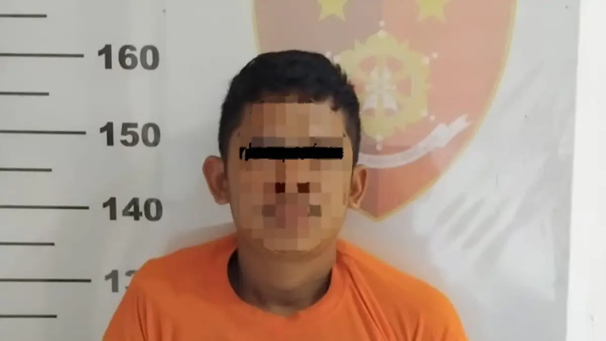 DIAMANKAN : AH alias AR terduga pelaku penganiayaan dengan sajam di eks RS Hadji Boejasin pada Jumat (22/5/2026) lalu.(Foto: Polsek Pelaihari untuk Radar Banjarmasin)