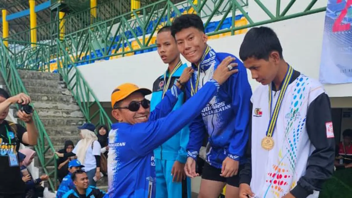 MEDALI EMAS: Salah satu atlet SOIna HSS saat raih medali emas pada salah satu cabor. (Foto: DISPORAPAR HSS untuk Radar Banjarmasin)&nbsp;