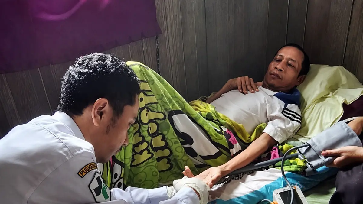 KIAN MUDAH: Hampir semua warga Kabupaten Hulu Sungai Tengah (HST) kini dilindungi program kesehatan UHC.