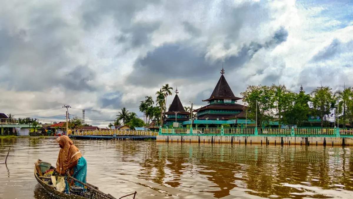CAGAR BUDAYA: Pemko Banjarmasin membahas rencana penataan Kawasan Cagar Budaya Kuin yang menghubungkan Masjid Sultan Suriansyah hingga Makam Sultan Suriansyah. (Foto: Endang Syarifuddin/Radar Banjarmasin)