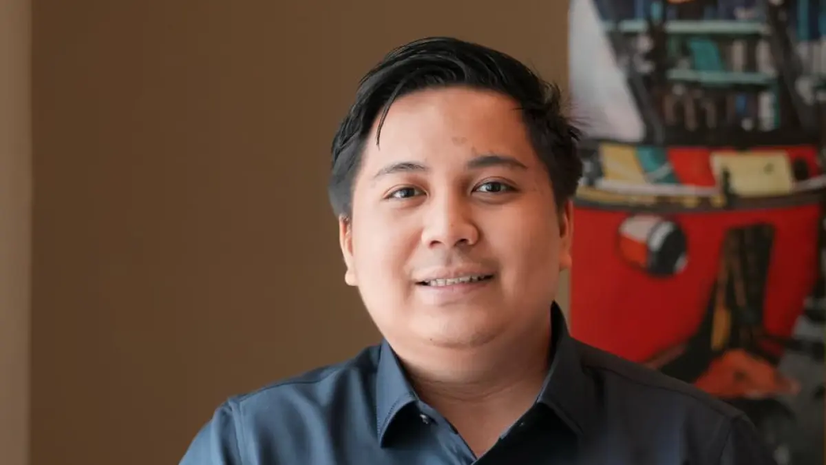 BERI TANGGAPAN: Anggota DPRD Tapin Taufik Hidayat menyampaikan masukannya terkait program Kredit Tapin Beriman Bunga 0 Persen.