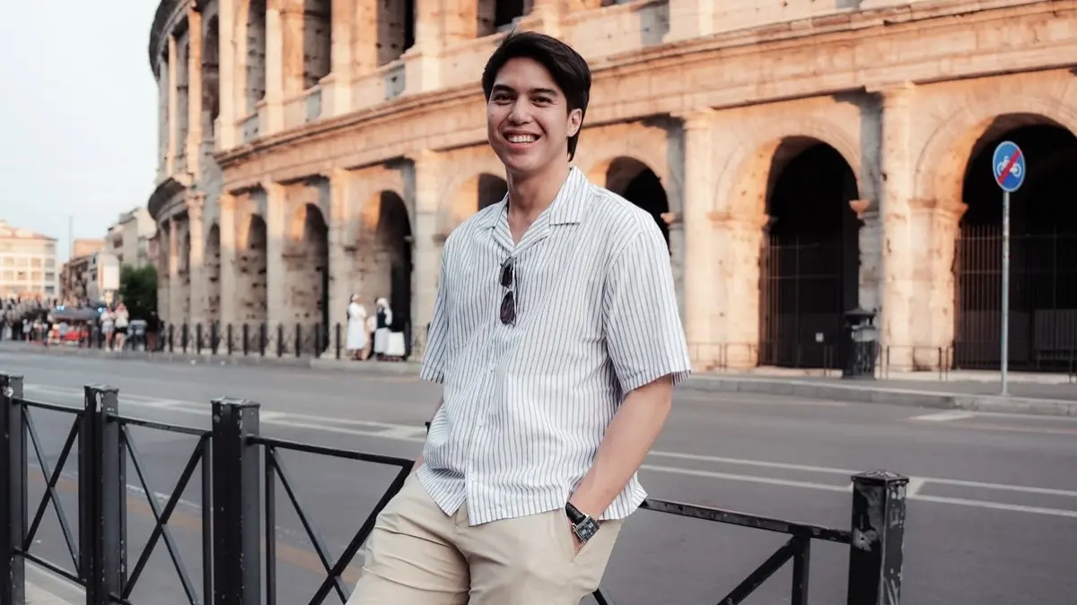 DADAKAN: El Rumi berbagi kisah tentang menjadi fotografer dadakan saat bulan madu di Italia. (Foto: Instagram)