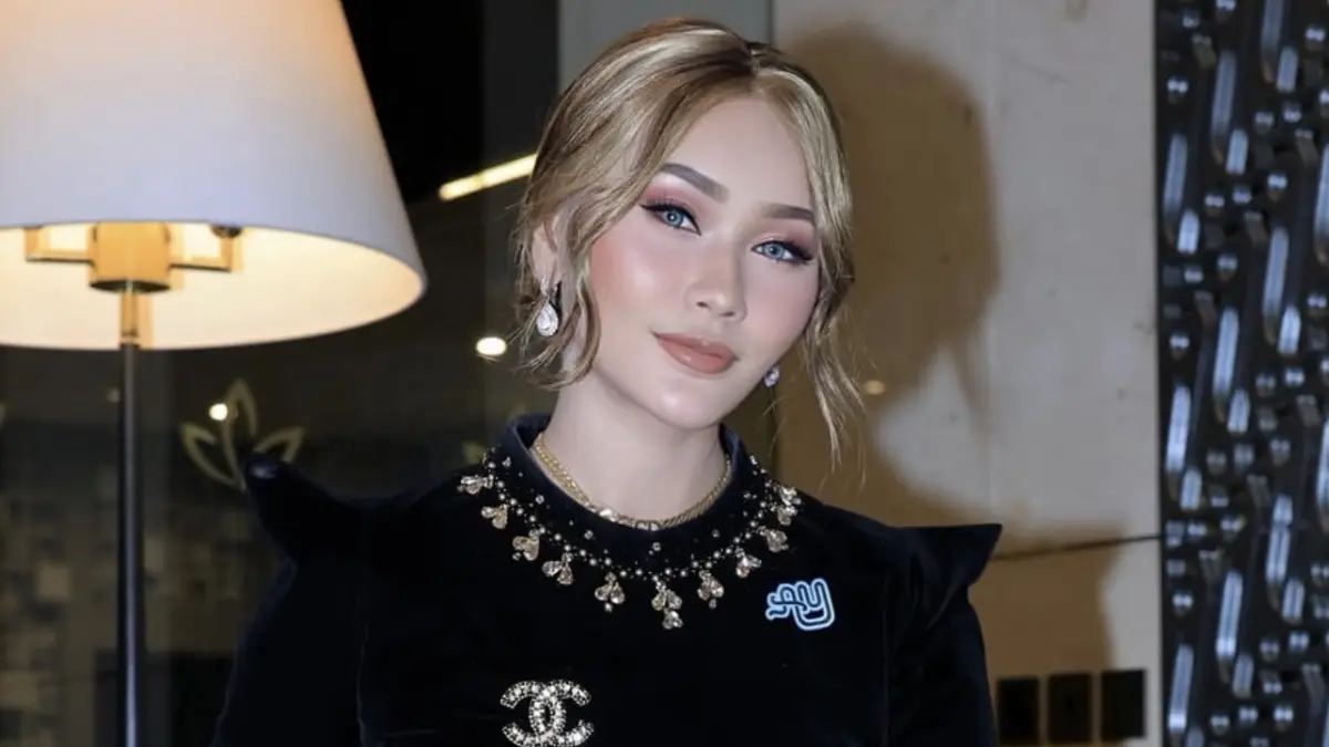 DANGDUT: Inul Daratista berbagi sudut pandang terkait popularitas lagu dangdut di kancah internasional. (Foto: Instagram)