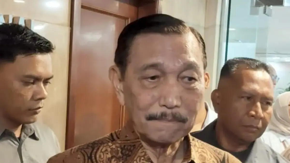 BERI USULAN: Kepala Badan Ekonomi Nasional (DEN), Luhut Binsar Pandjaitan saat ditemui di Kantor DEN, Jakarta, Rabu (24/6). (Djati Waluyo/Jawa Pos)