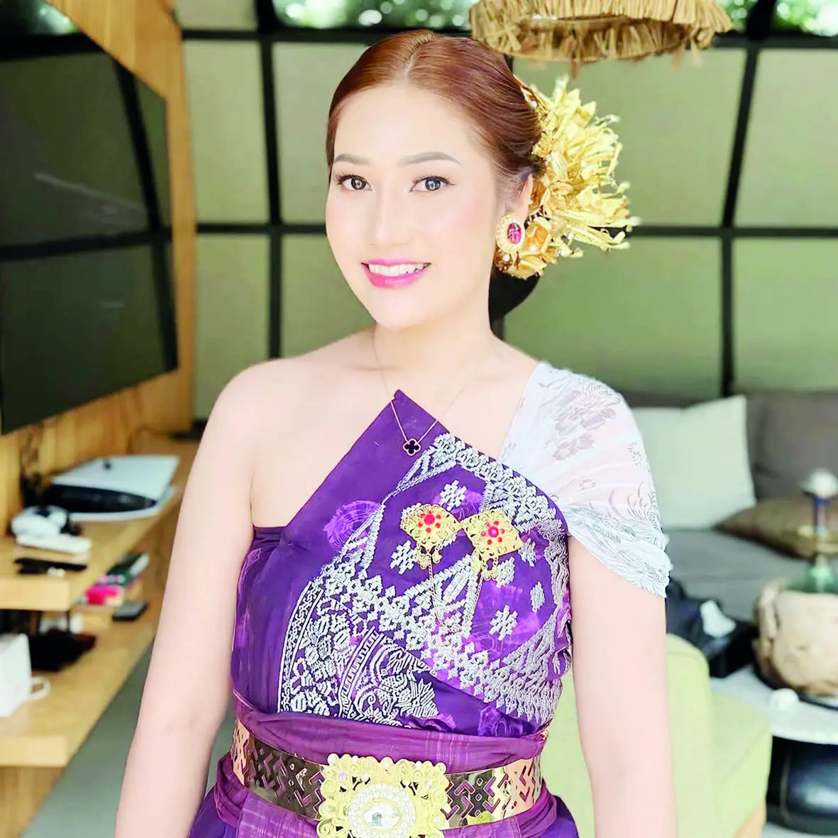 MEMBATASI: Influencer Banjarbaru, Sarah Nia Karyanto membatasi ruang kehidupan pribadinya dengan dunia digital.&nbsp;
(Sarah Nia untuk Radar Banjarmasin)&nbsp;