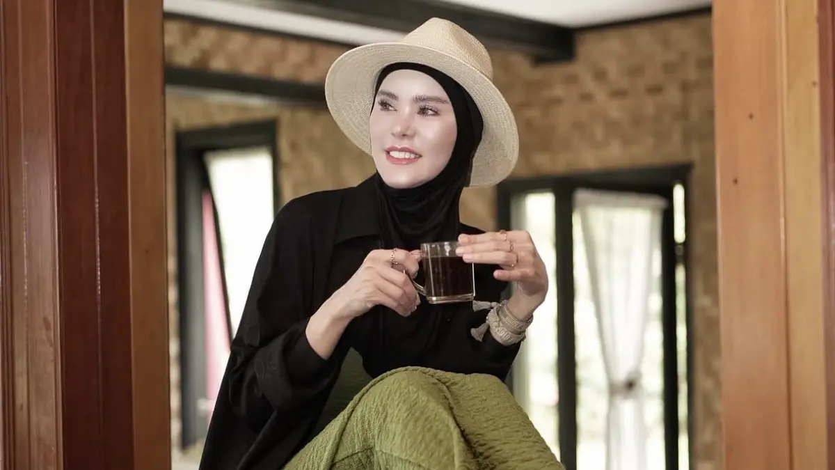 MOTIF: Kepolisian mengungkap motif pencurian sejumlah barang milik Angel Lelga oleh ART-nya. (Foto: Instagram)