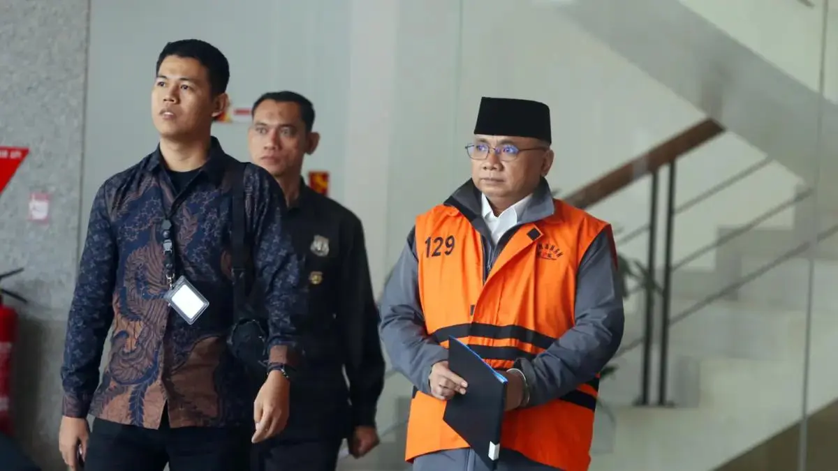 SAKIT: Mantan Menteri Agama Yaqut Cholil Qoumas dibantarkan ke Rumah Sakit karena mengalami sakit saluran pencernaan. (Dokumen Jawa Pos)