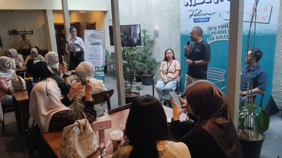RESMI DIMULAI: Branch Manager PT STSJ Yamaha Kalselteng, Firmansyah menjelaskan program kolaborasi Yamaha dengan Cafe William Baked Banjarmasin, yakni Filano Ride and Style, Minggu (28/6/2026).(Foto-foto: Fauzan Ridhani/Radar Banjarmasin)&nbsp;&nbsp;