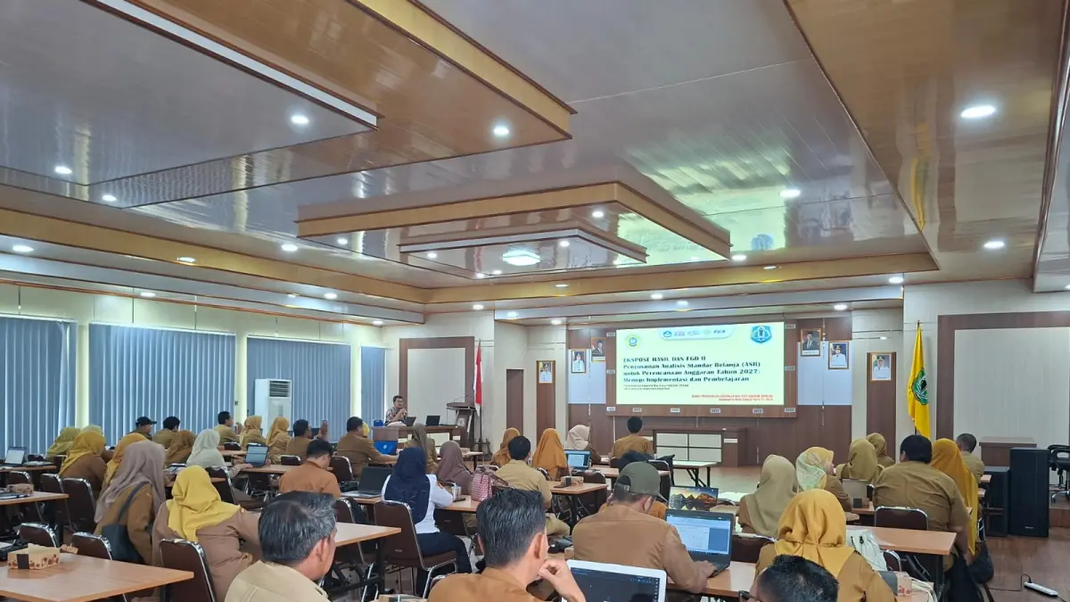 PENINGKATAN SDM: Kegiatan pendampingan penyusunan Analisis Standar Belanja (ASB) untuk Rencana Kerja dan Anggaran (RKA) Tahun Anggaran 2027 di Aula Karya Sadaya BPKAD HSU, Senin (29/6/2026). (Foto: Pemkab HSU)